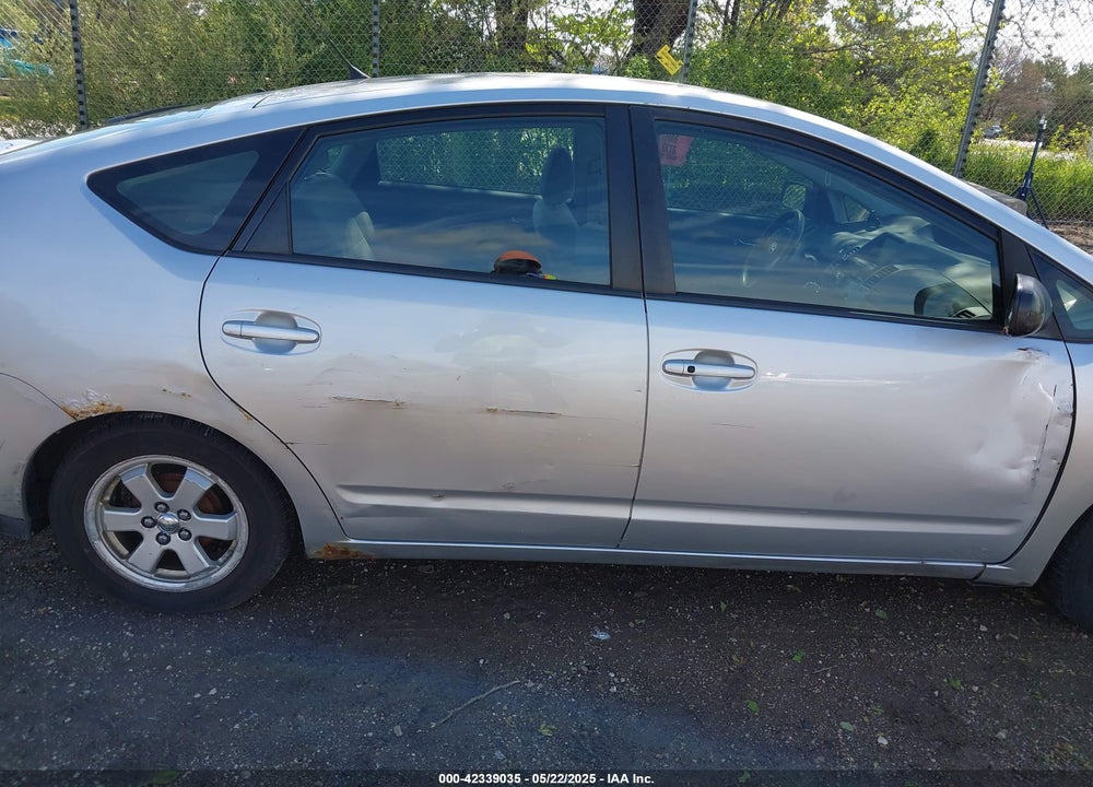 2007 TOYOTA PRIUS VIN: JTDKB20U977615228