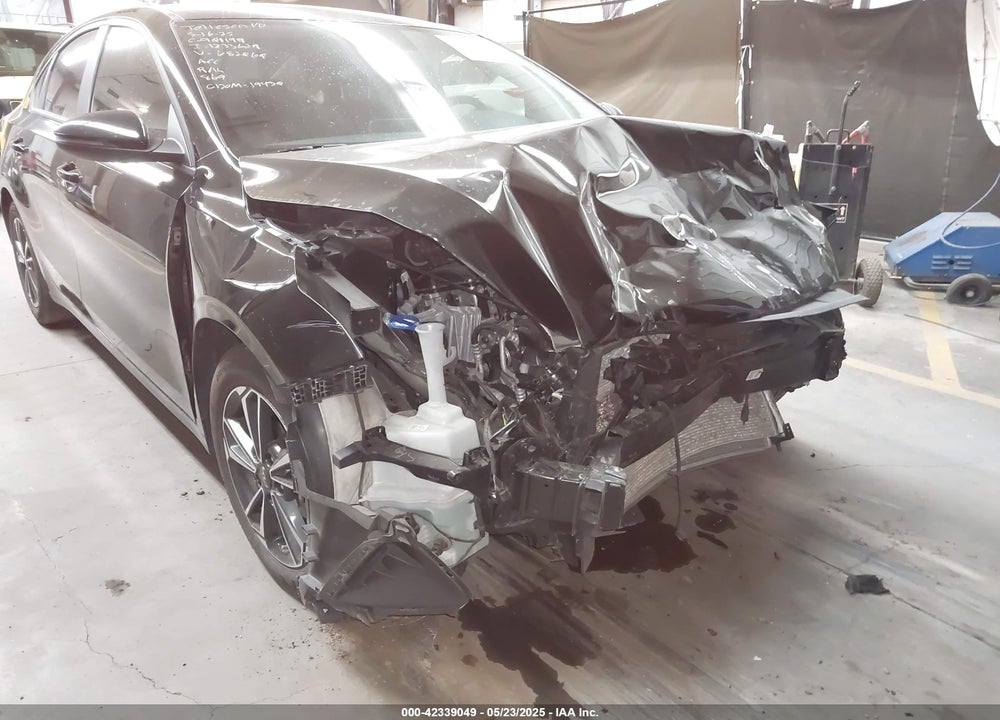 2023 KIA FORTE VIN: 3KPF24AD8PE682060