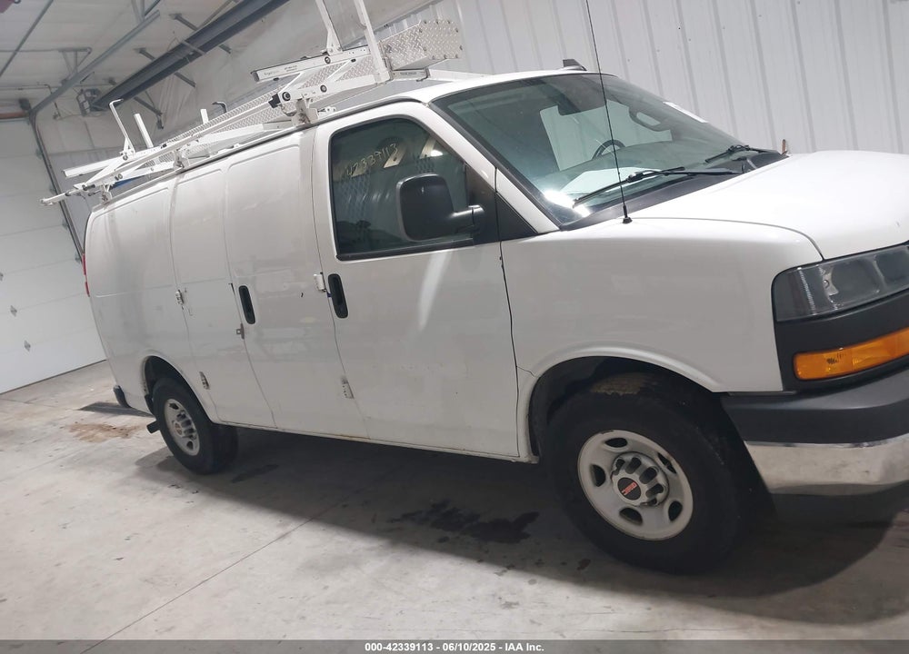 2018 GMC SAVANA 3500 VIN: 1GTZ7GFG2J1207646