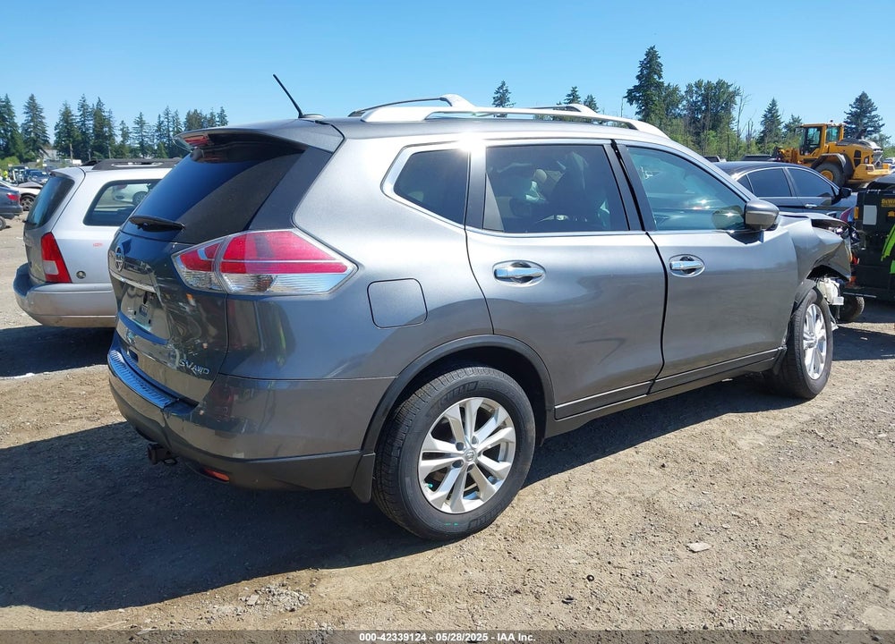 2015 NISSAN ROGUE VIN: 5N1AT2MK0FC801517