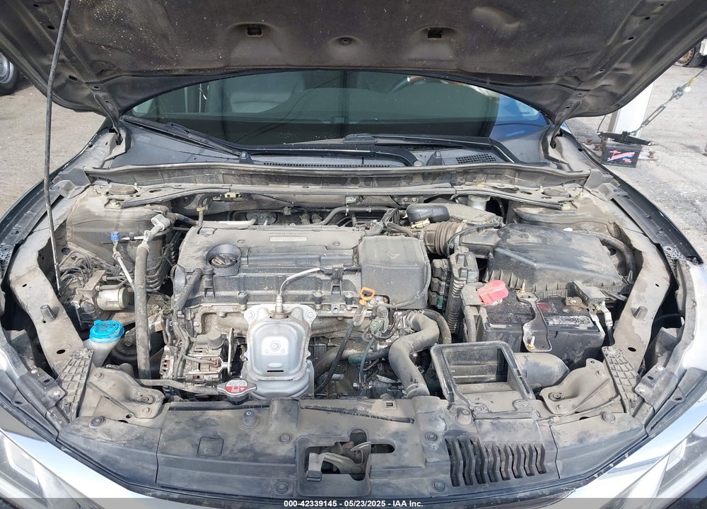 2017 HONDA ACCORD EX VIN: 1HGCR2F72HA176509
