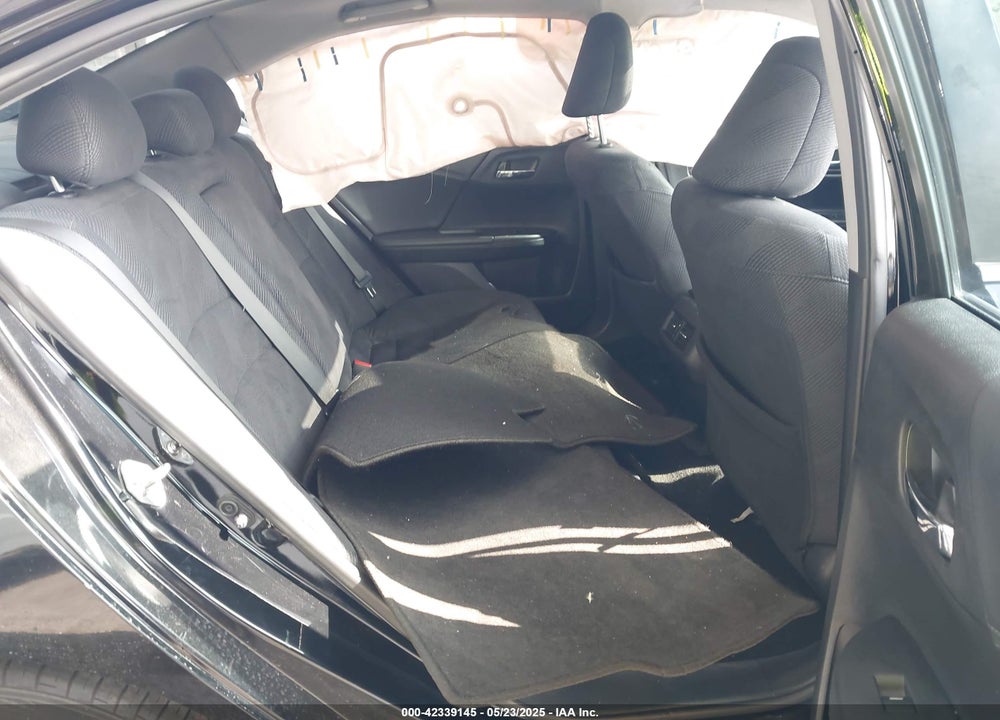 2017 HONDA ACCORD EX VIN: 1HGCR2F72HA176509