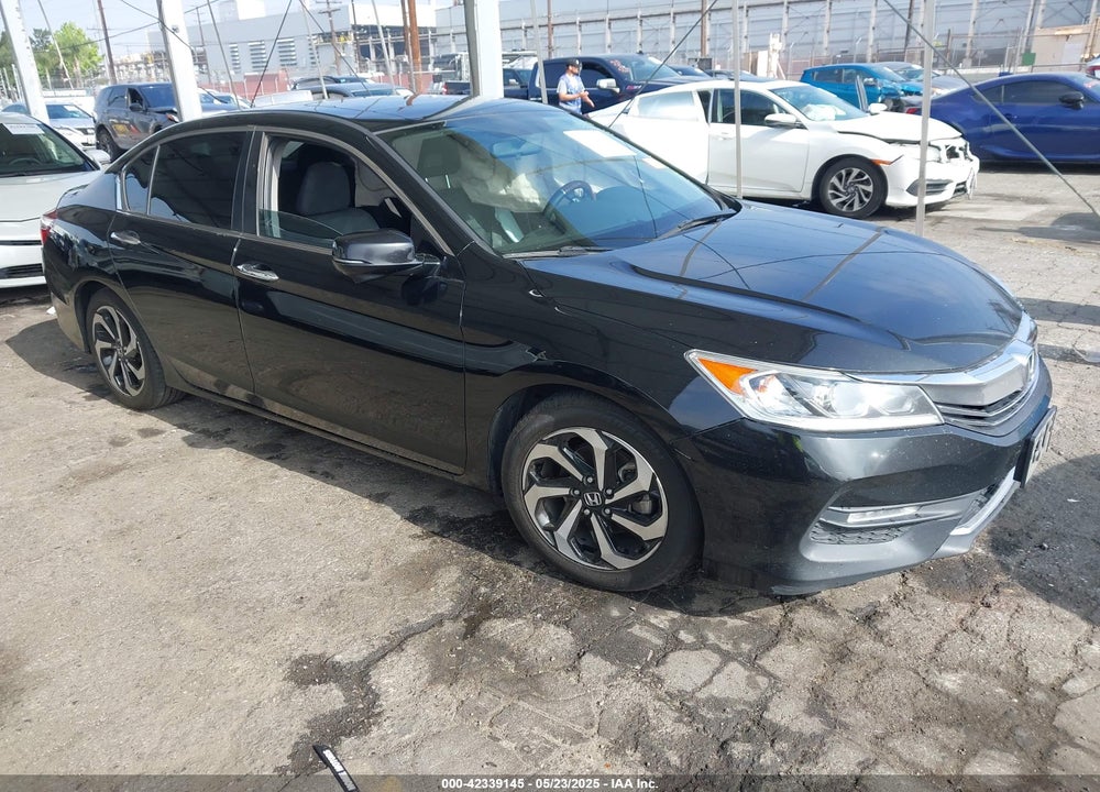 2017 HONDA ACCORD EX VIN: 1HGCR2F72HA176509