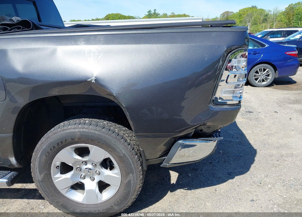 2019 RAM 1500 VIN: 1C6RRFFG1KN699043