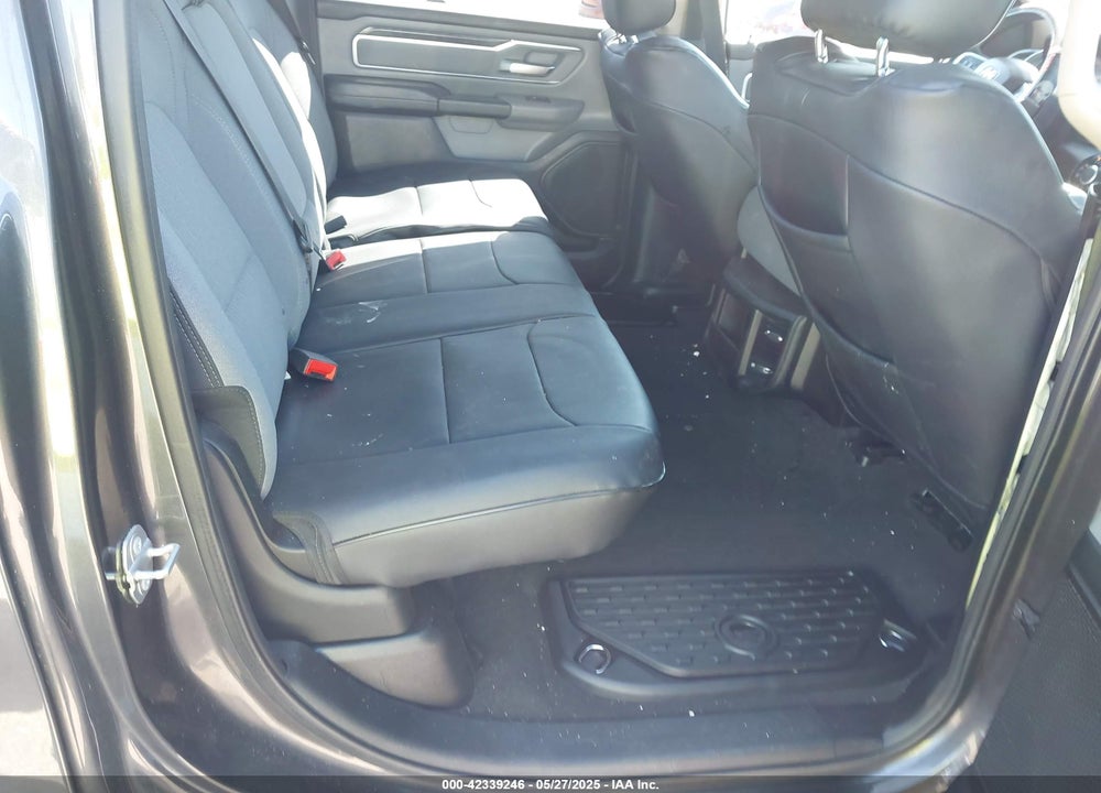 2019 RAM 1500 VIN: 1C6RRFFG1KN699043