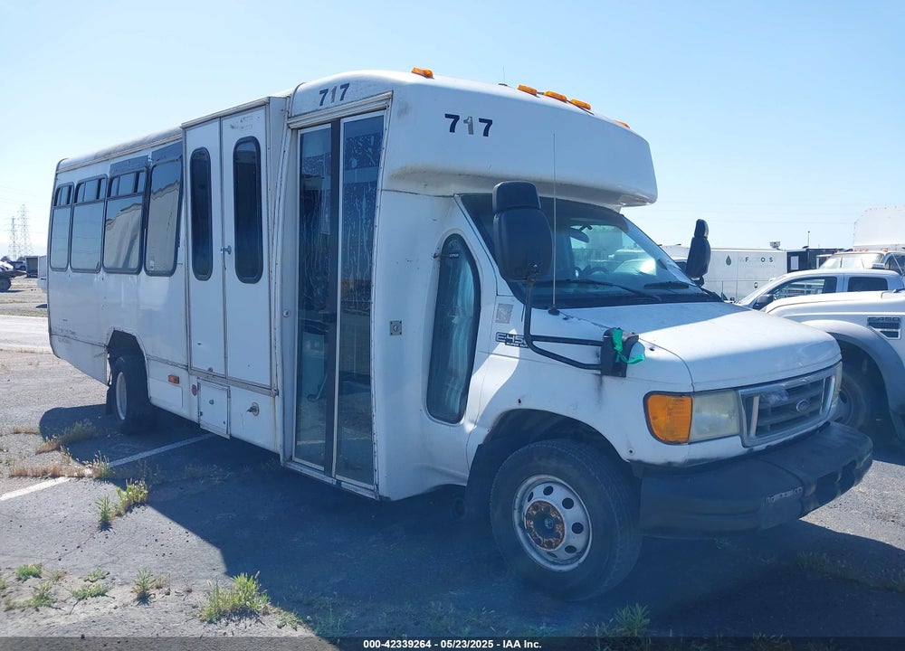 2005 FORD E-450 CUTAWAY STANDARD VIN: 1FDXE45S55HA56067