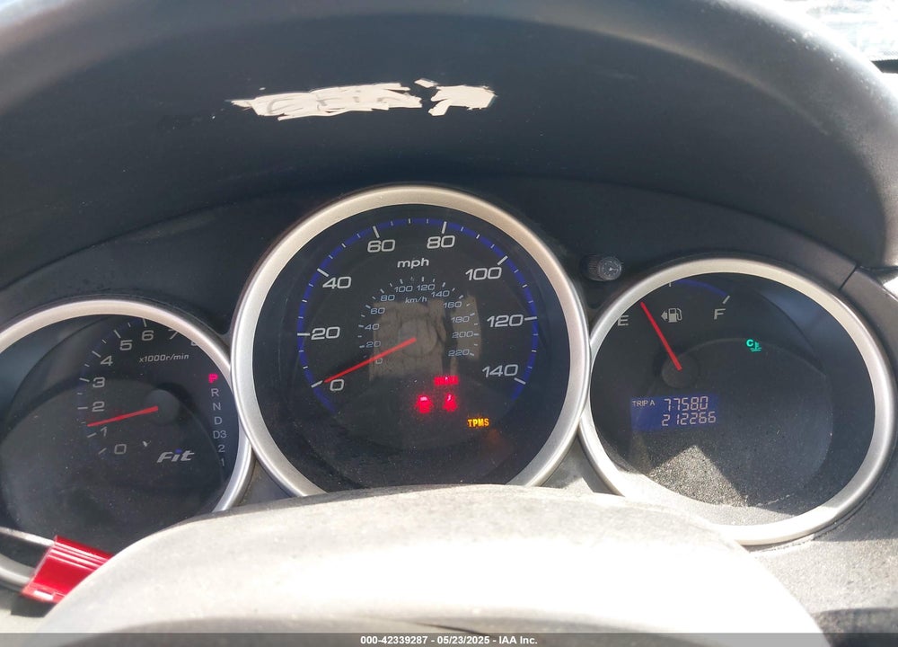 2008 HONDA FIT VIN: JHMGD384X8S046137