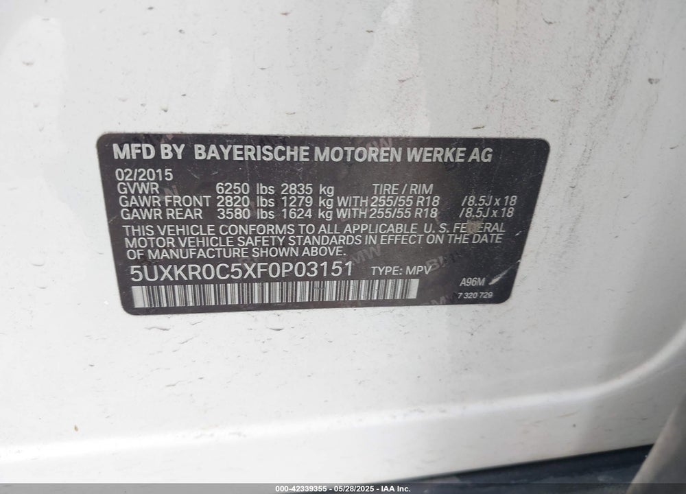 2015 BMW X5 VIN: 5UXKR0C5XF0P03151