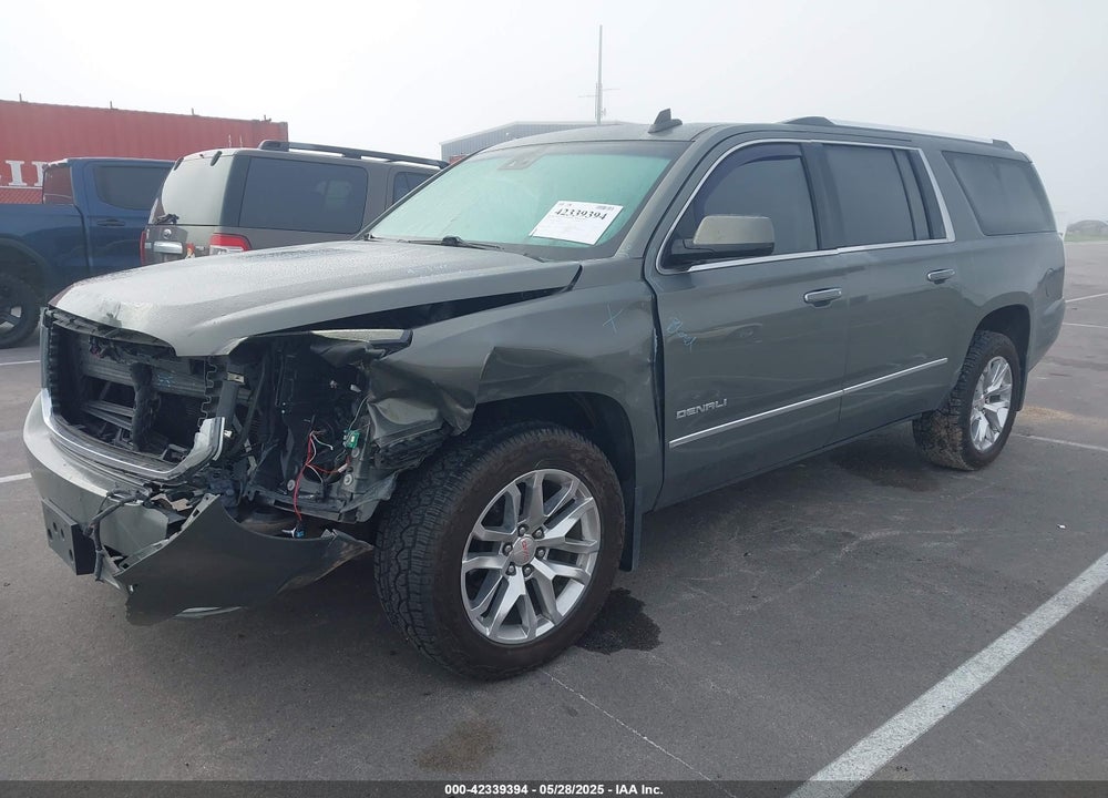 2017 GMC YUKON XL VIN: 1GKS2HKJ2HR389548