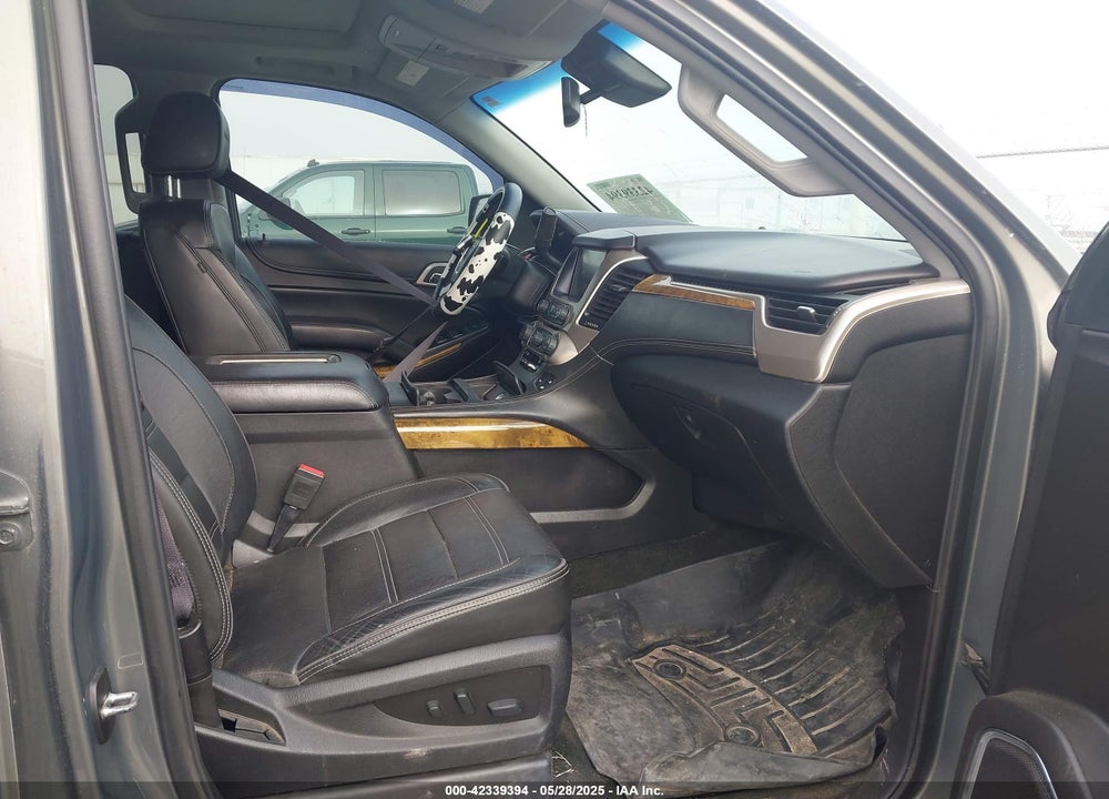 2017 GMC YUKON XL VIN: 1GKS2HKJ2HR389548