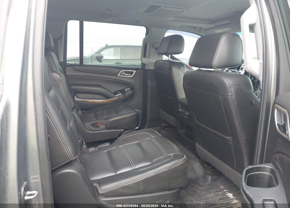 2017 GMC YUKON XL VIN: 1GKS2HKJ2HR389548