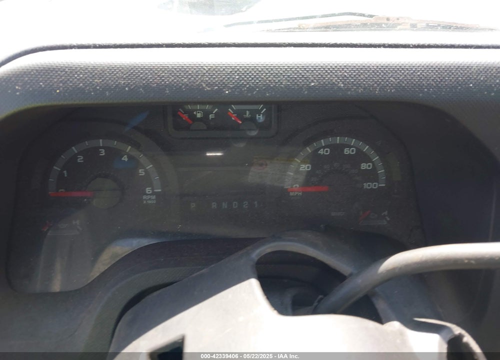 2011 FORD E-150 COMMERCIAL VIN: 1FTNE1EW7BDA82704
