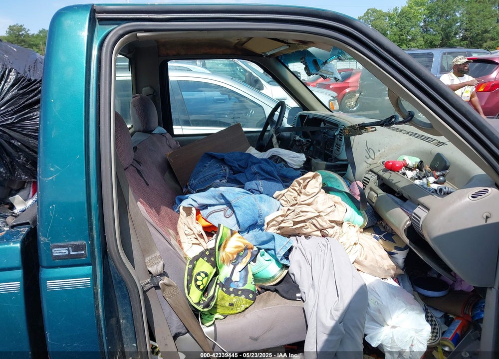 1995 GMC SIERRA C1500 VIN: 1GTEC14H2SZ561267
