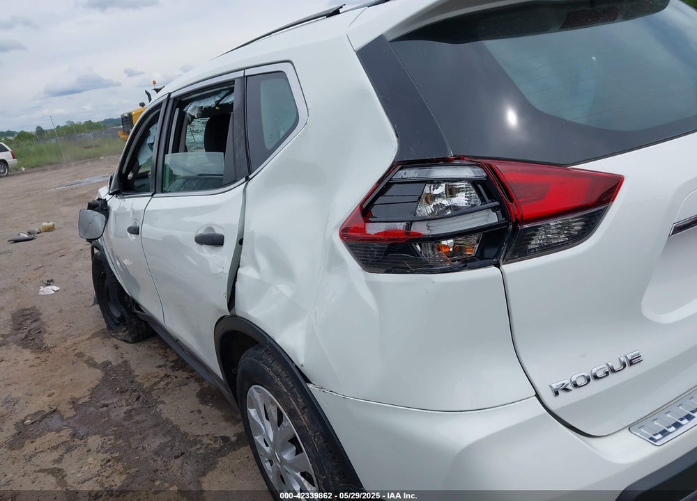 2018 NISSAN ROGUE VIN: 5N1AT2MV3JC759833