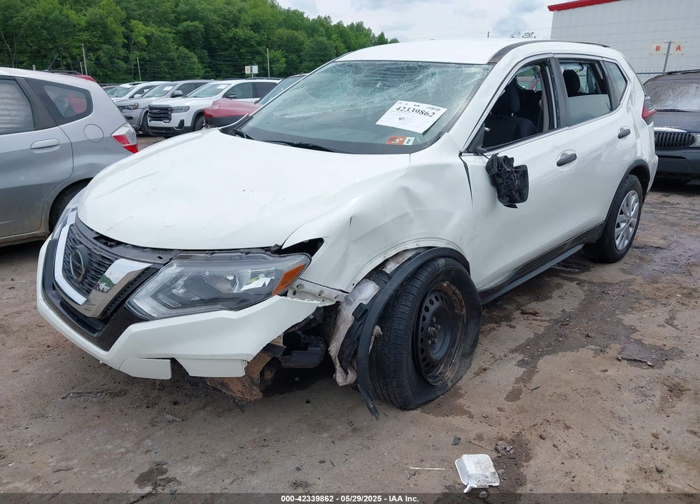 2018 NISSAN ROGUE VIN: 5N1AT2MV3JC759833