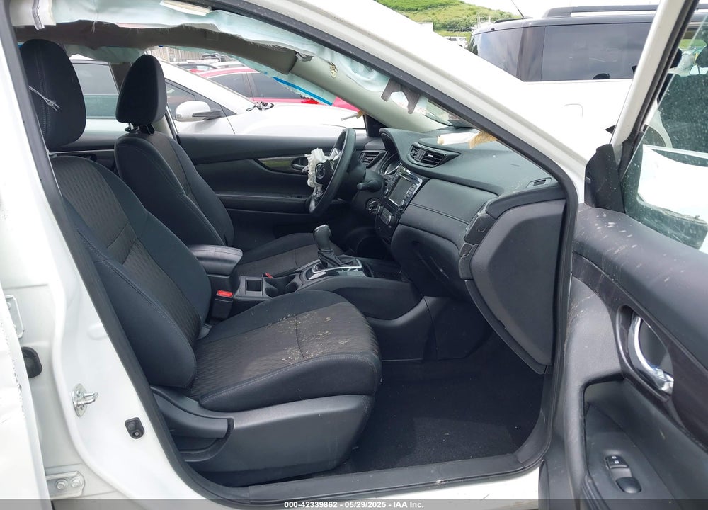 2018 NISSAN ROGUE VIN: 5N1AT2MV3JC759833