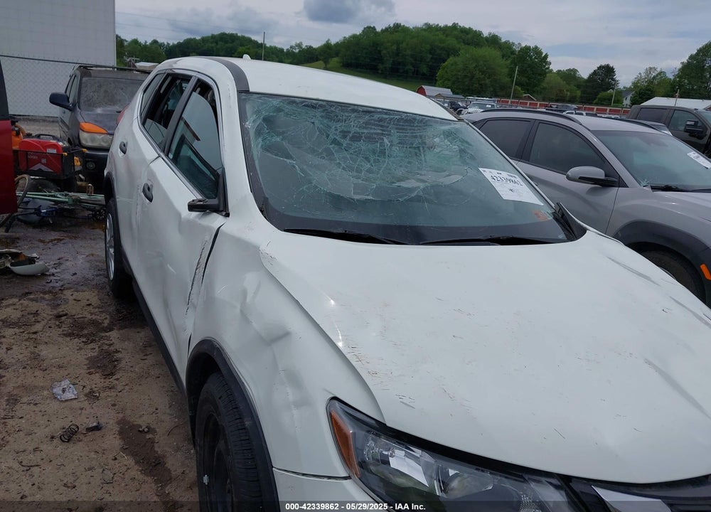 2018 NISSAN ROGUE VIN: 5N1AT2MV3JC759833