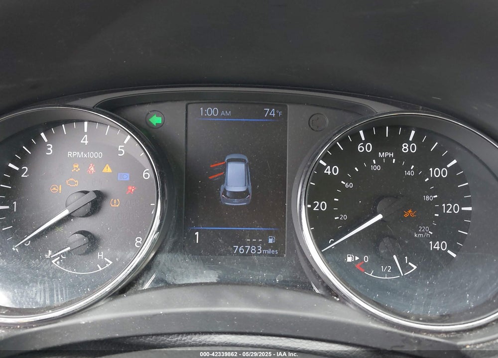 2018 NISSAN ROGUE VIN: 5N1AT2MV3JC759833