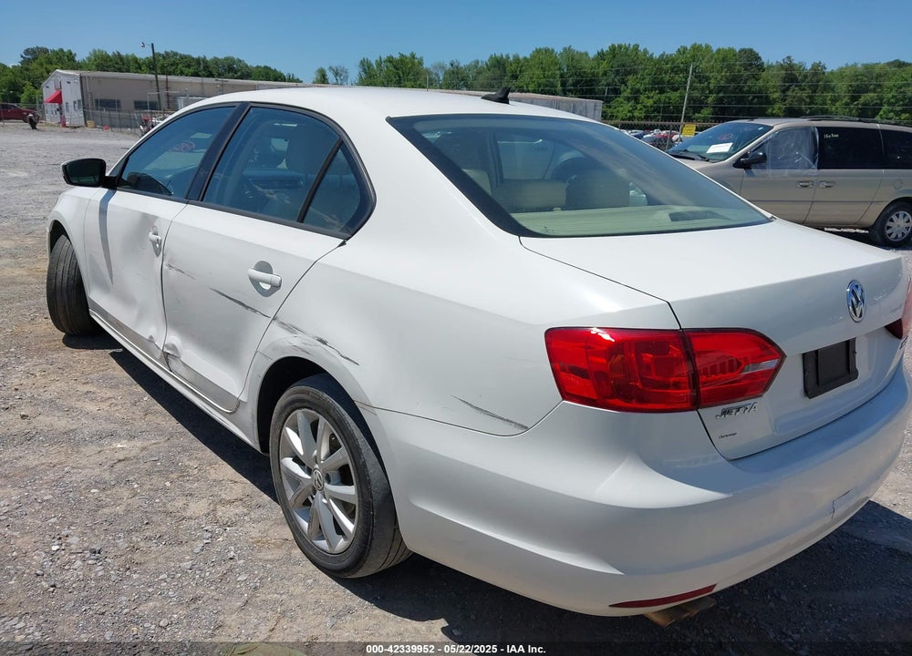2012 VOLKSWAGEN JETTA VIN: 3VWDP7AJ8CM019228