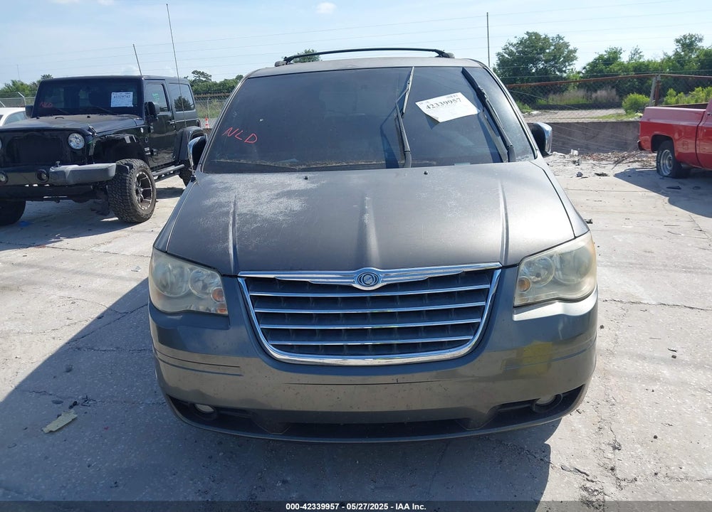 2010 CHRYSLER TOWN & COUNTRY VIN: 2A4RR8DX1AR361211