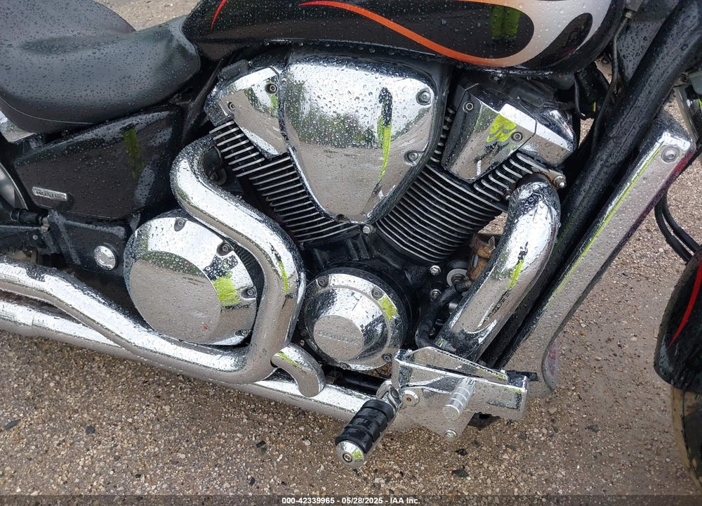 2006 HONDA VTX1800 C2 VIN: 1HFSC46456A401411