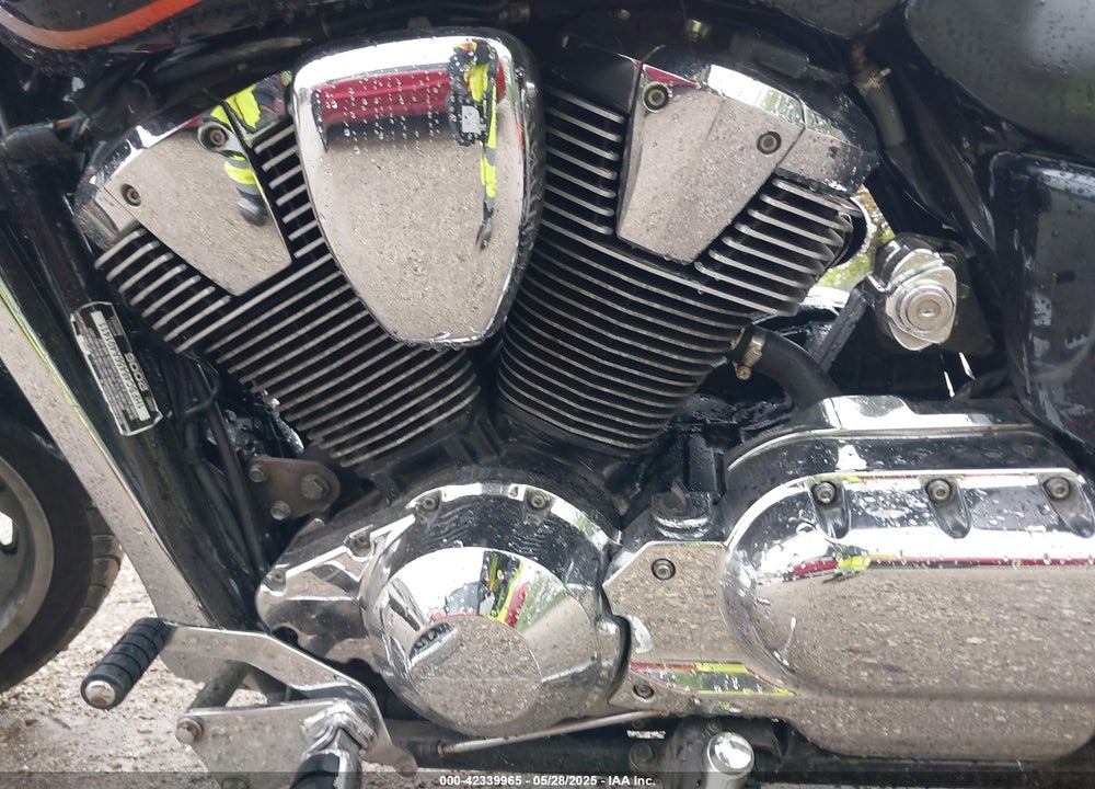 2006 HONDA VTX1800 C2 VIN: 1HFSC46456A401411
