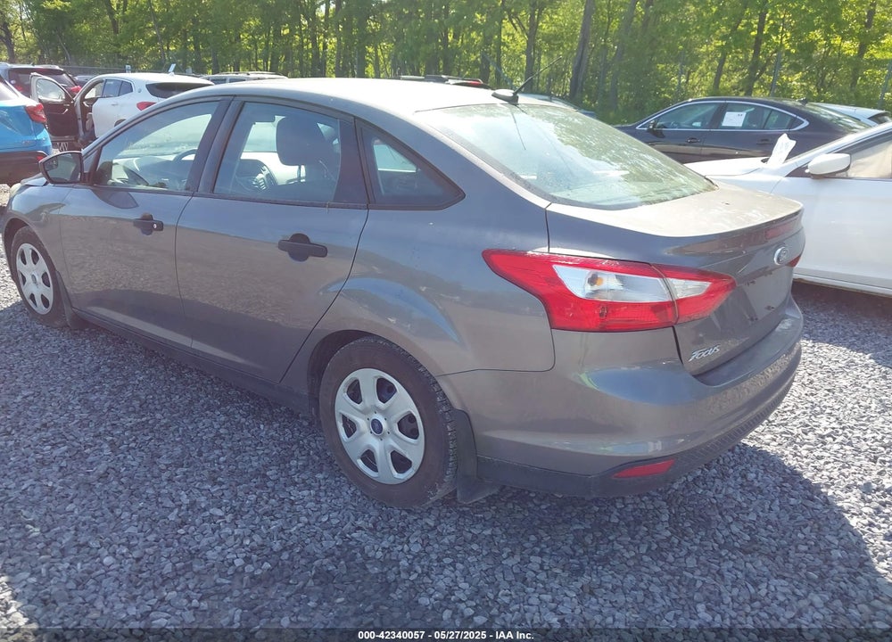 2014 FORD FOCUS VIN: 1FADP3E23EL211813