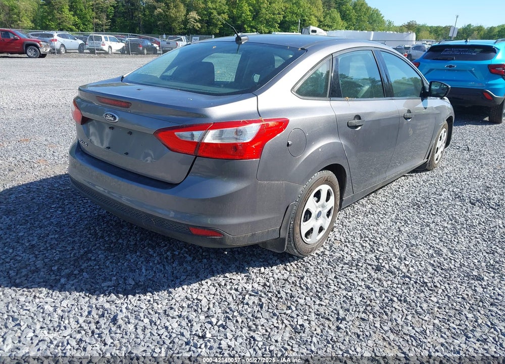 2014 FORD FOCUS VIN: 1FADP3E23EL211813
