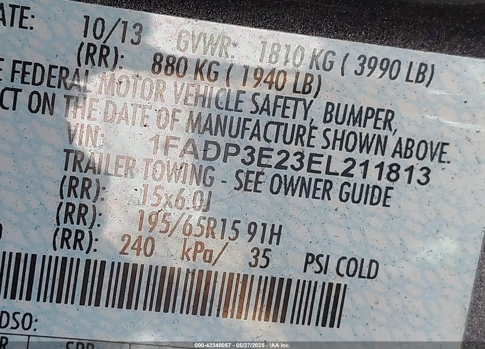 2014 FORD FOCUS VIN: 1FADP3E23EL211813