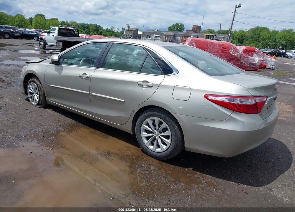 2017 TOYOTA CAMRY LE/SE/XLE/XSE VIN: 4T1BF1FK4HU642775