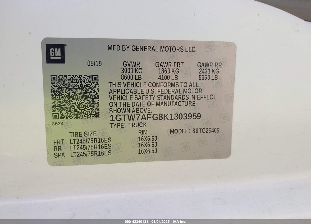 2019 GMC SAVANA 2500 WORK VAN VIN: 1GTW7AFG8K1303959