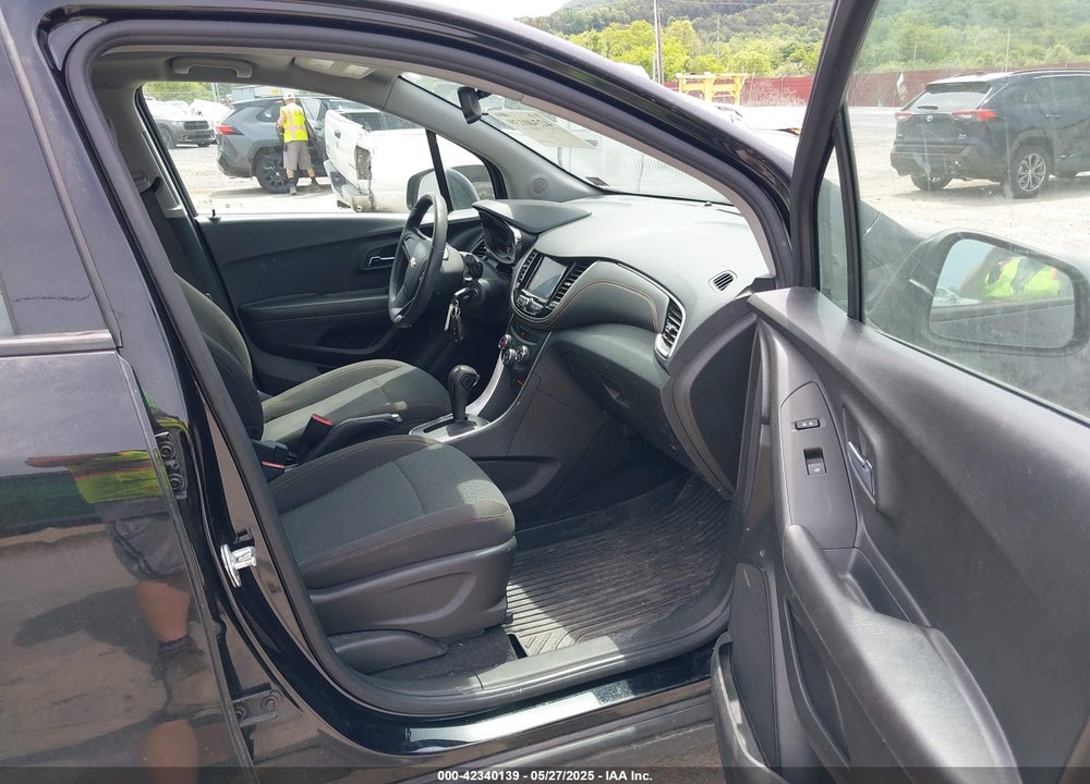 2020 CHEVROLET TRAX VIN: KL7CJNSB6LB087124