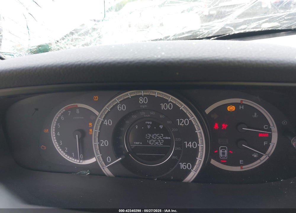 2013 HONDA ACCORD VIN: 1HGCR2F34DA181167