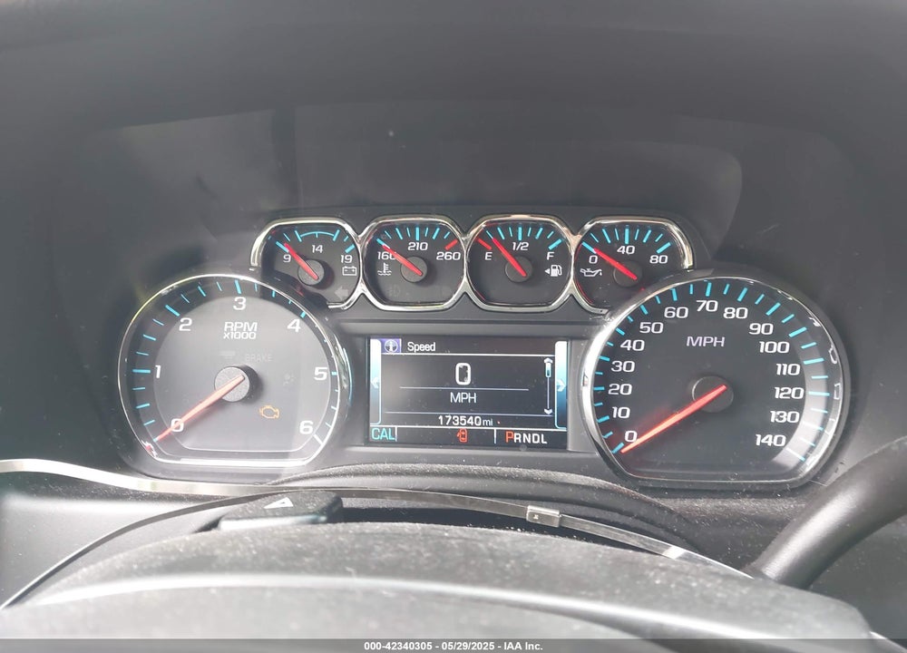 2018 CHEVROLET TAHOE VIN: 1GNSKBKC5JR208935