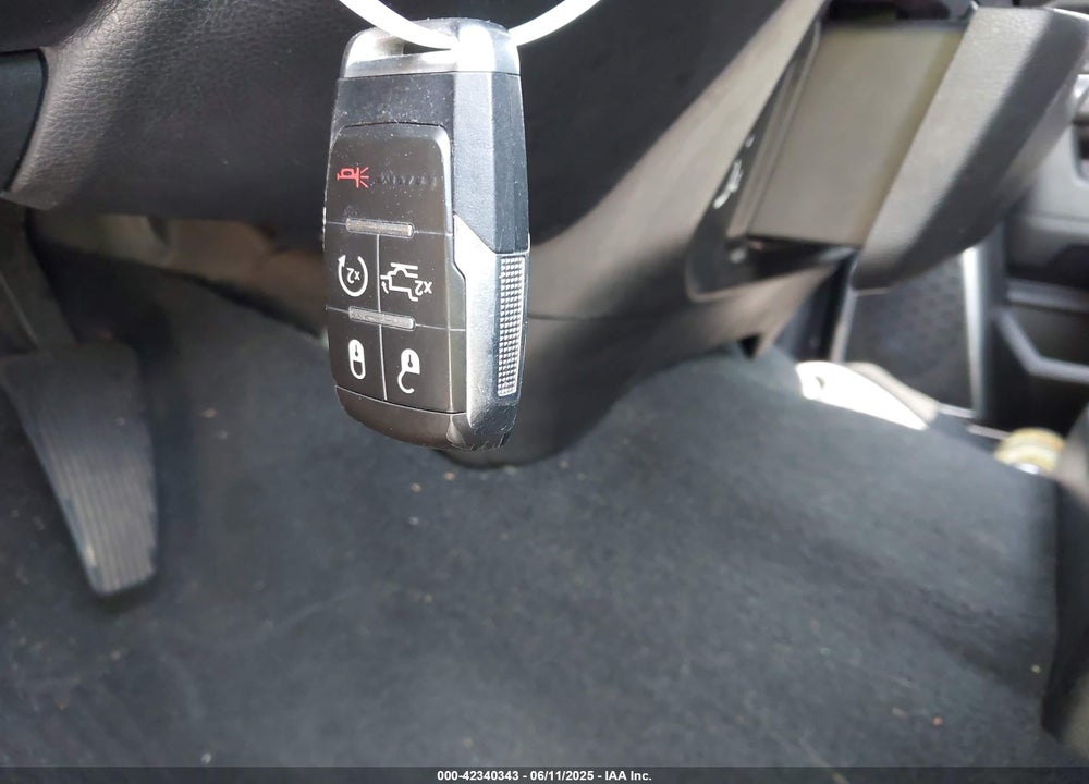 2020 RAM 2500 VIN: 3C6UR5NL1LG222920