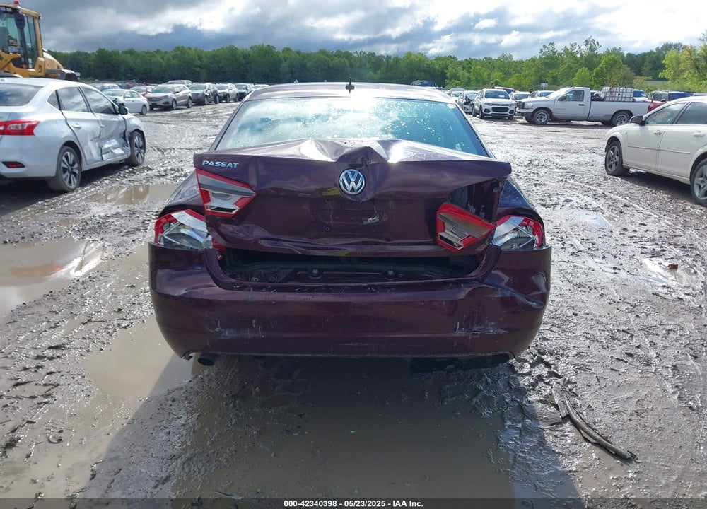 2013 VOLKSWAGEN PASSAT VIN: 1VWAP7A36DC044104