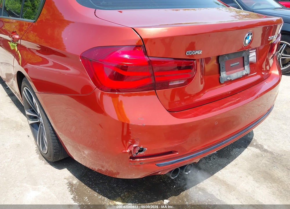 2018 BMW 3 SERIES VIN: WBA8B9G50JNU98494