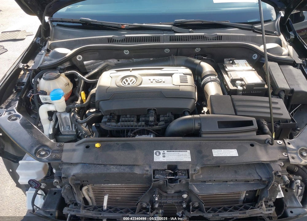 2018 VOLKSWAGEN JETTA 1.8T SEL VIN: 3VWL17AJ0JM214427