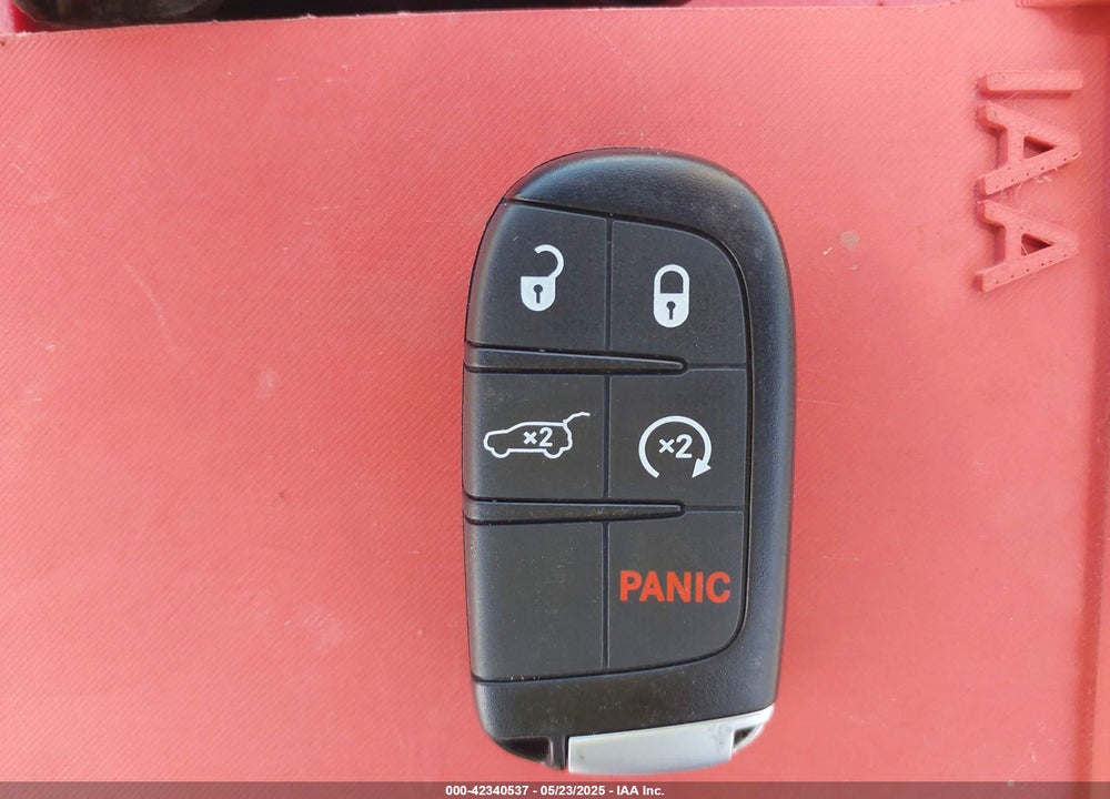 2019 JEEP GRAND CHEROKEE VIN: 1C4RJFAG3KC600564