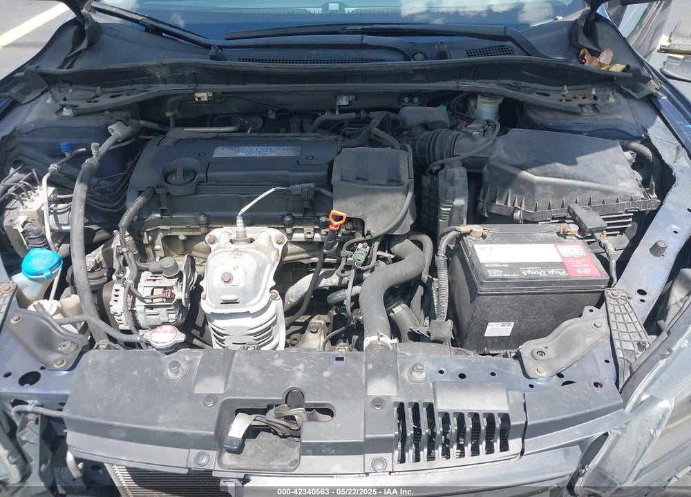 2015 HONDA ACCORD VIN: 1HGCR2F56FA074089