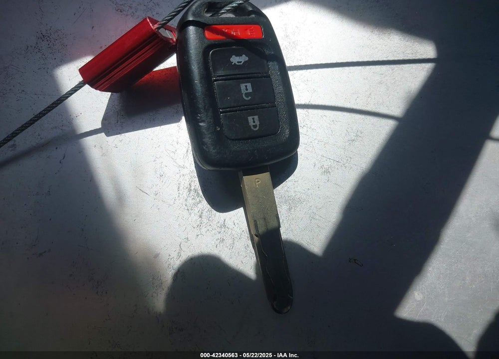 2015 HONDA ACCORD VIN: 1HGCR2F56FA074089