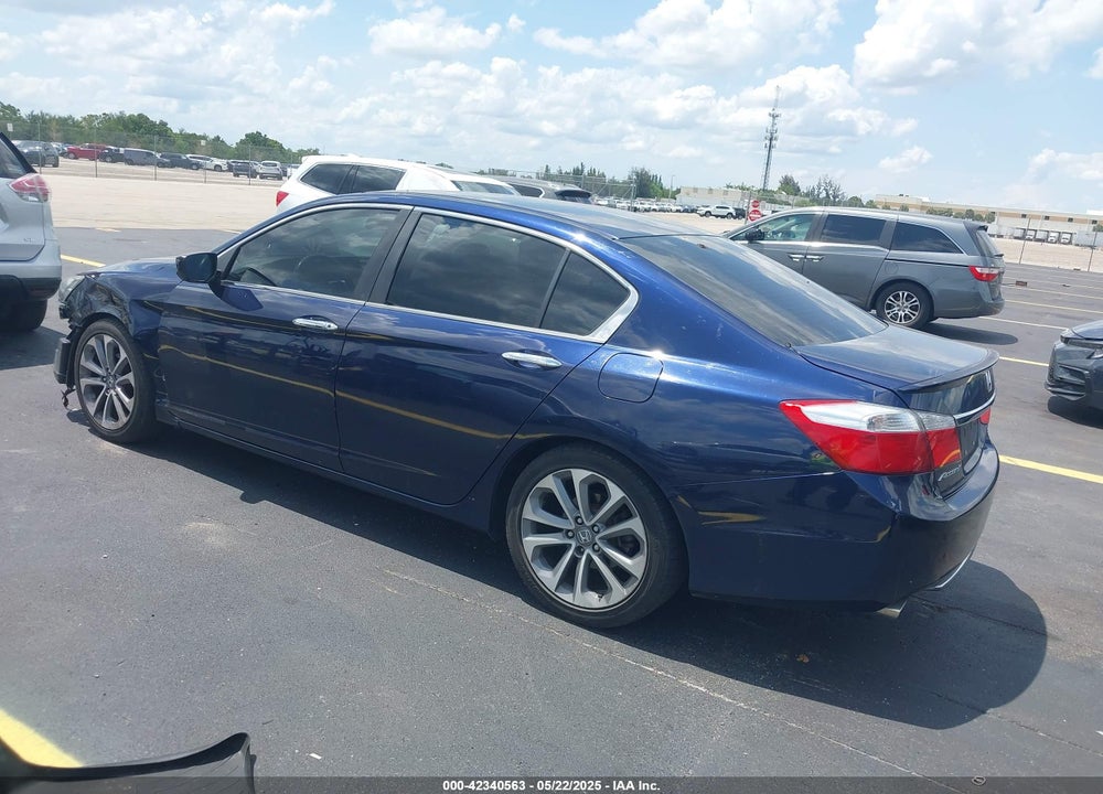 2015 HONDA ACCORD VIN: 1HGCR2F56FA074089