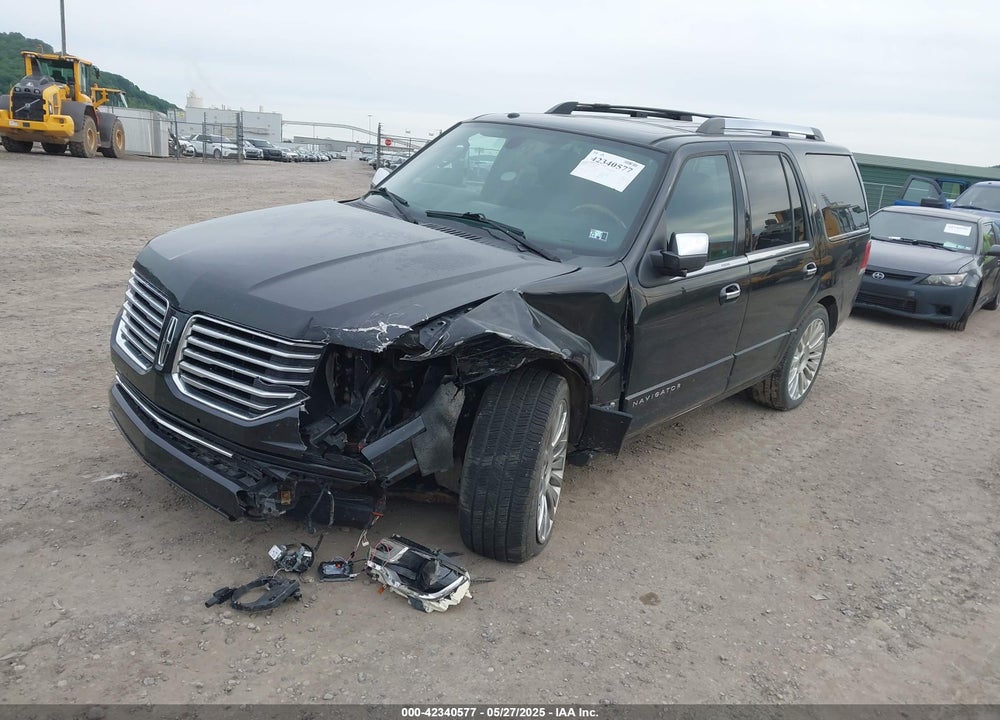 2015 LINCOLN NAVIGATOR VIN: 5LMJJ2JTXFEJ07910