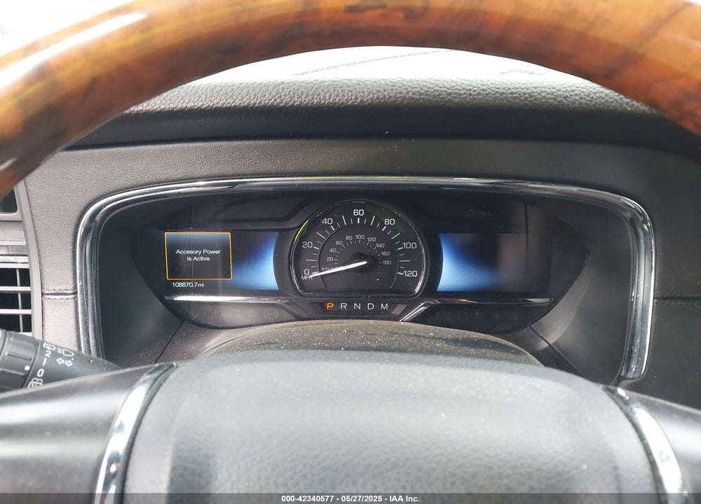 2015 LINCOLN NAVIGATOR VIN: 5LMJJ2JTXFEJ07910