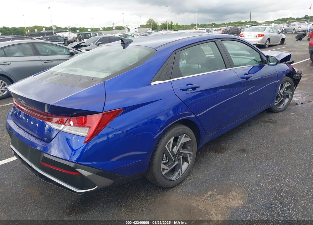 2024 HYUNDAI ELANTRA VIN: KMHLS4DG6RU812409