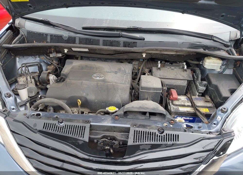 2015 TOYOTA SIENNA VIN: 5TDKK3DC4FS684632