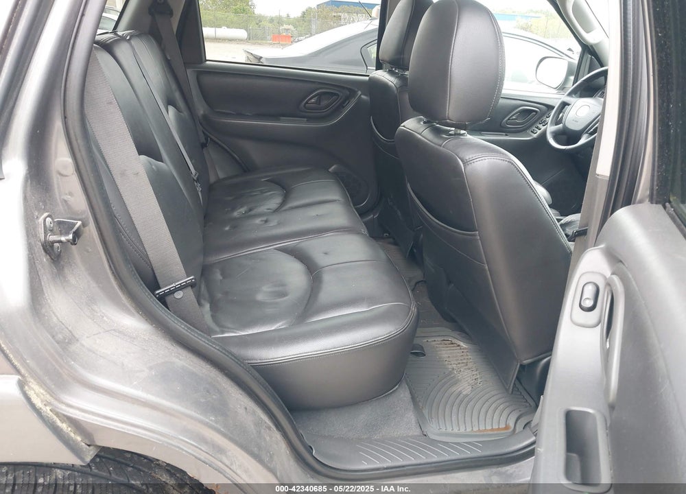 2005 MAZDA TRIBUTE S VIN: 4F2YZ941X5KM17220