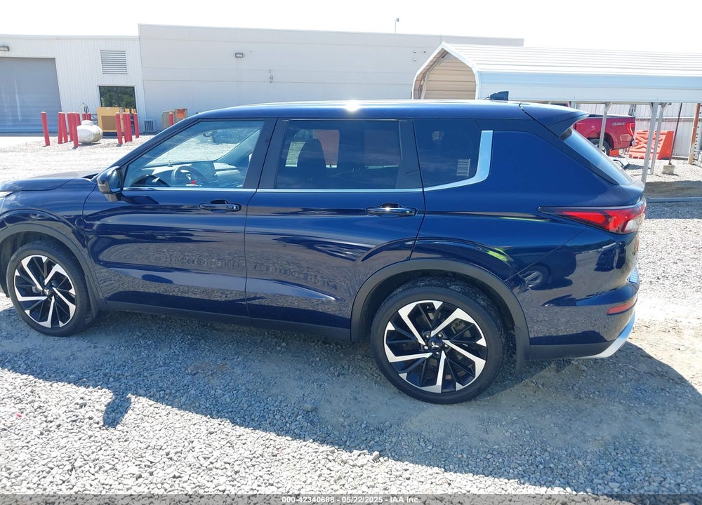 2022 MITSUBISHI OUTLANDER BLACK EDITION S-AWC/SE 2.5 S-AWC/SE LAUNCH EDITION S-AWC VIN: JA4J4UA86NZ047325