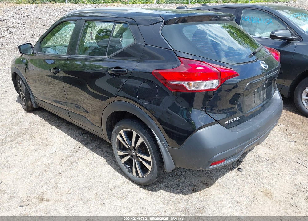2018 NISSAN KICKS VIN: 3N1CP5CUXJL533355