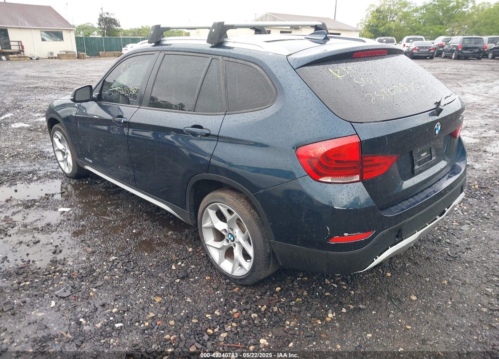 2015 BMW X1 VIN: WBAVL1C5XFVY33050